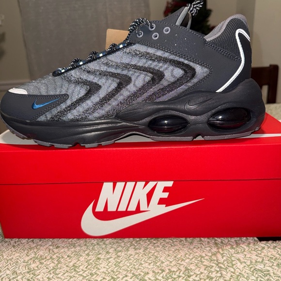 Nike Other - Nike Air Max TW NN Men's Gray and Black Sneakers size 13 new!!